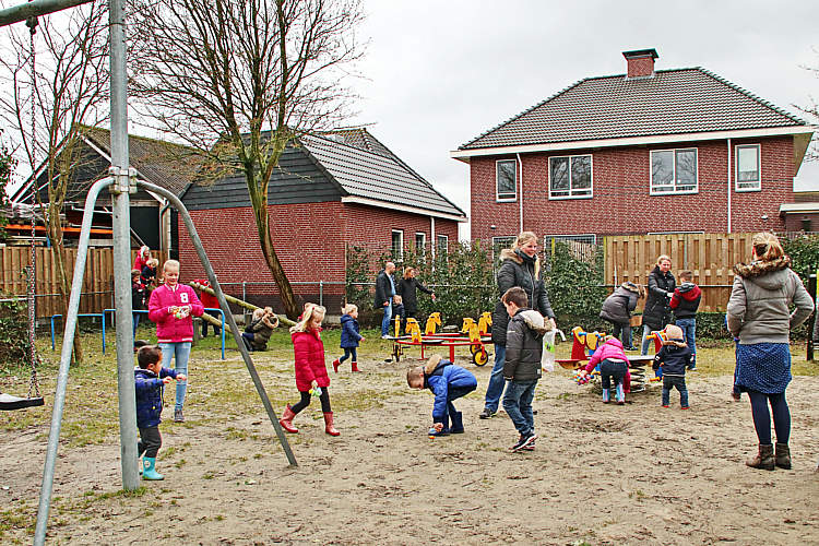 Paaseieren zoeken en spelmiddag_21